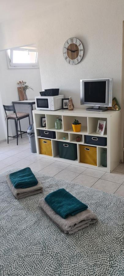 Studio Kulla Avec Terasse 5Mn Basel Airport Saint-Louis (Haut-Rhin)