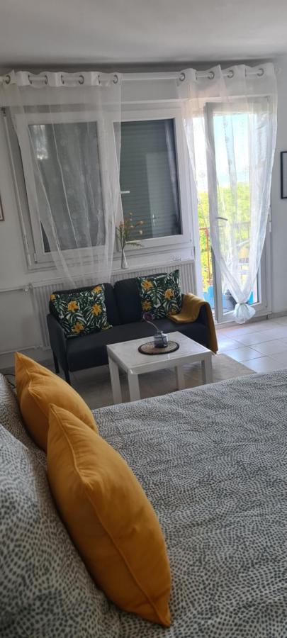 Studio Kulla Avec Terasse 5Mn Basel Airport * Saint-Louis (Haut-Rhin)